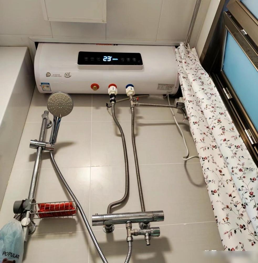 家用热水器价格差异_3000w的热水器一天用电_电热水器性能对比
